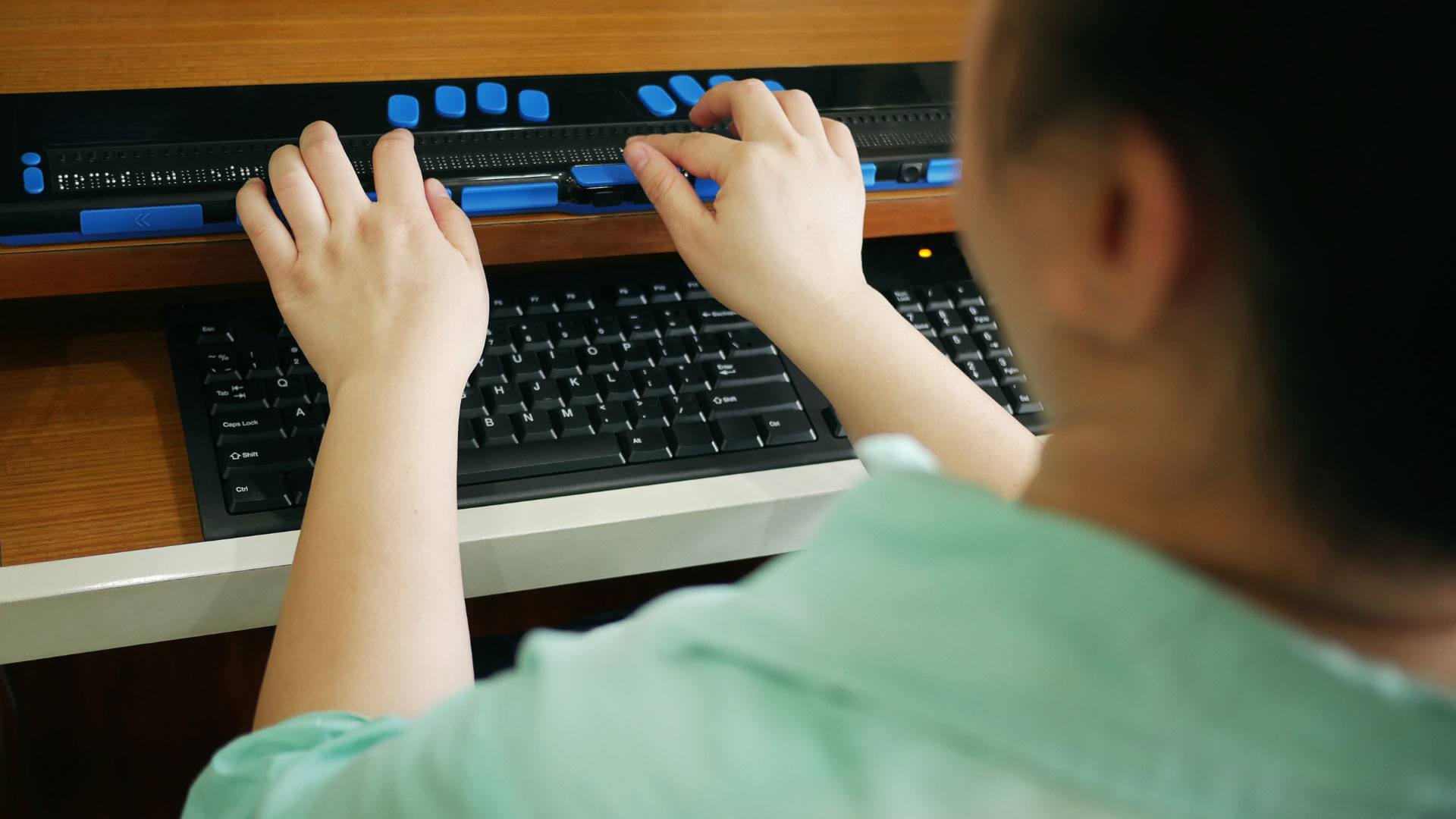 Braille-Computer_Accessible-Digital-Communications